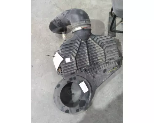 Air Cleaner INTERNATIONAL LT LKQ Thompson Motors - Wykoff