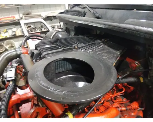 Air Cleaner INTERNATIONAL LT LKQ Thompson Motors - Wykoff