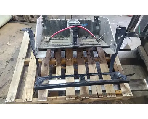 Battery Box INTERNATIONAL LT LKQ Western Truck Parts