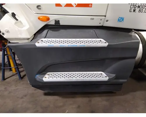 Side Fairing INTERNATIONAL LT LKQ Heavy Truck Maryland