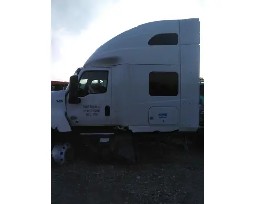 Cab INTERNATIONAL LT LKQ Evans Heavy Truck Parts