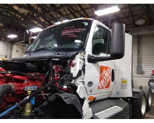 Cab INTERNATIONAL LT LKQ Heavy Truck Maryland