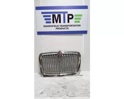 Grille INTERNATIONAL LT Marshfield Transportation Products