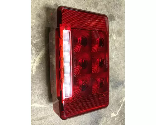 Tail Lamp INTERNATIONAL LT Marshfield Transportation Products