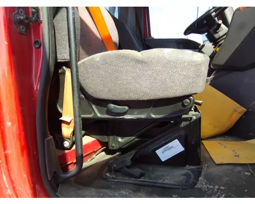 Seat, Front INTERNATIONAL LT LKQ Western Truck Parts
