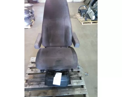 Seat, Front INTERNATIONAL LT LKQ Geiger Truck Parts