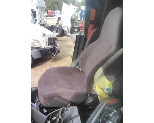 Seat, Front INTERNATIONAL LT LKQ Evans Heavy Truck Parts