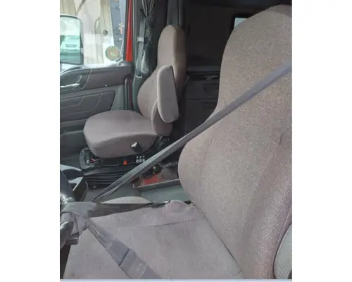 Seat, Front INTERNATIONAL LT LKQ Geiger Truck Parts
