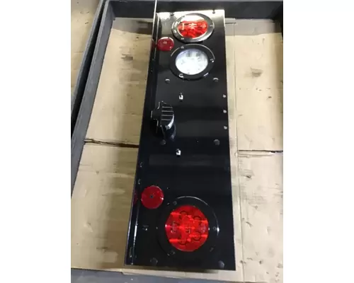 Tail Lamp INTERNATIONAL LT Marshfield Transportation Products