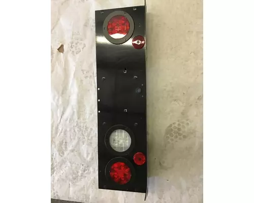 Tail Lamp INTERNATIONAL LT Marshfield Transportation Products