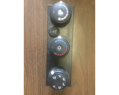 Temperature Control INTERNATIONAL LT LKQ Heavy Duty Core