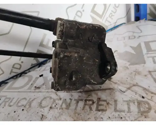 International MAXXFORCE 11 Power Steering Pump