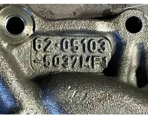 International MAXXFORCE 13 Oil Pump