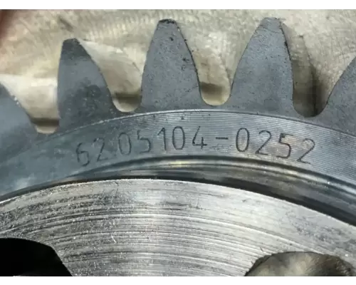 International MAXXFORCE 13 Oil Pump
