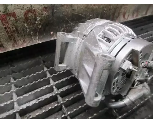 International MAXXFORCE 7 Alternator