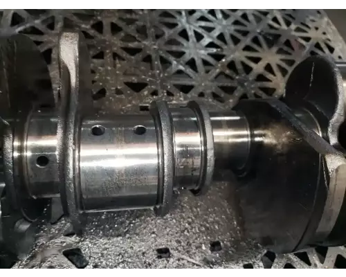 International MAXXFORCE 7 Crankshaft