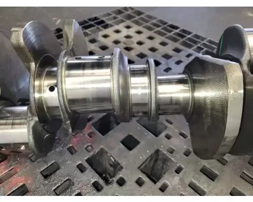 International MAXXFORCE 7 Crankshaft