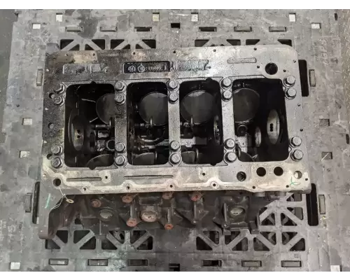 International MAXXFORCE 7 Cylinder Block