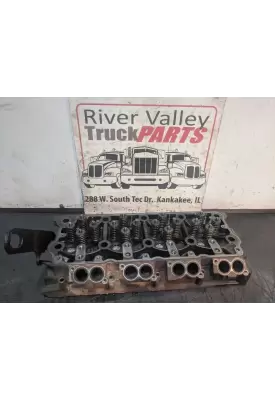 International MAXXFORCE 7 Cylinder Head