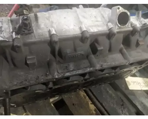 International MAXXFORCE 7 Cylinder Head