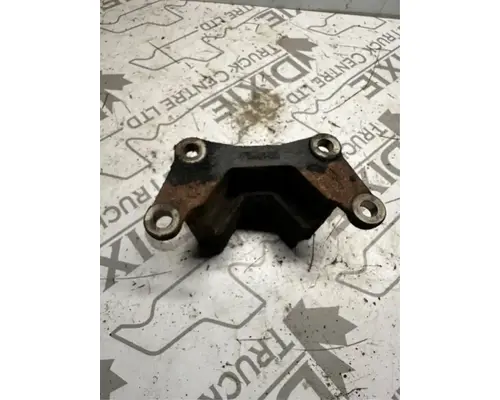 International MAXXFORCE 7 Engine Mounts