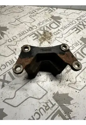 International MAXXFORCE 7 Engine Mounts