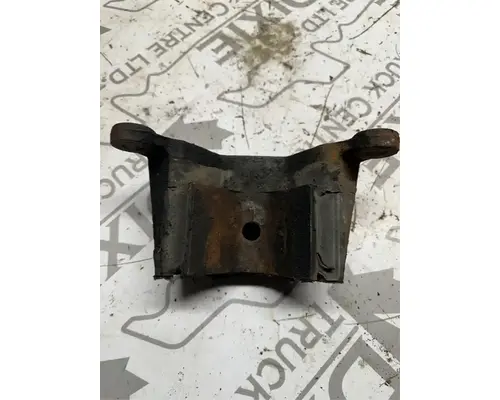 International MAXXFORCE 7 Engine Mounts