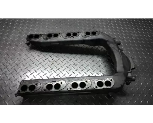 International MAXXFORCE 7 Intake Manifold