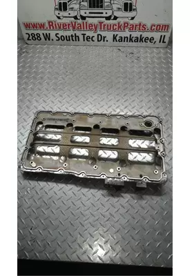 International MAXXFORCE 7 Oil Pan