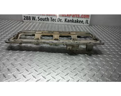 International MAXXFORCE 7 Oil Pan