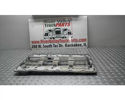 International MAXXFORCE 7 Oil Pan