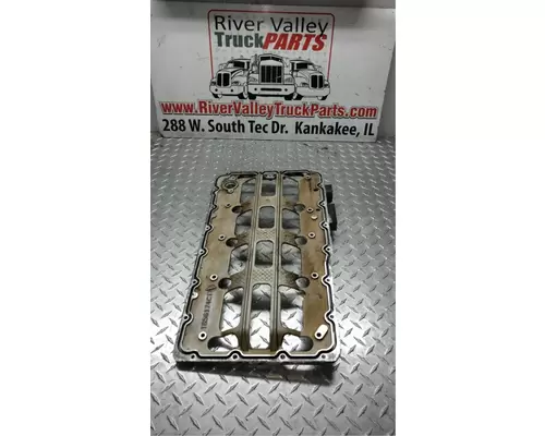 International MAXXFORCE 7 Oil Pan