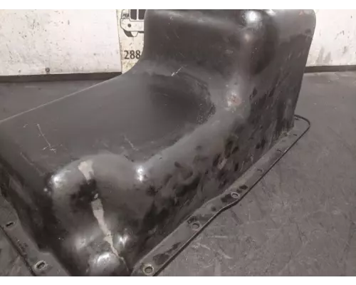 International MAXXFORCE 7 Oil Pan