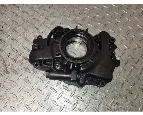 International MAXXFORCE 7 Oil Pump