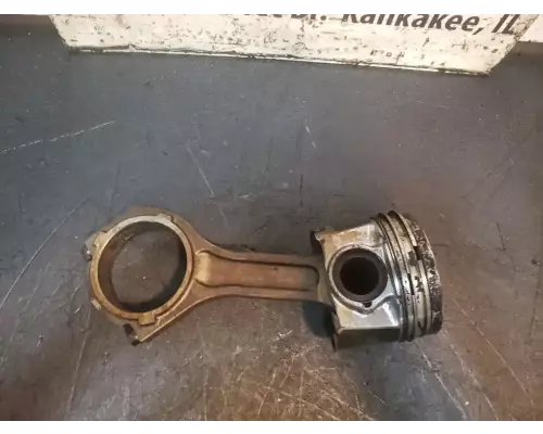 International MAXXFORCE 7 Piston