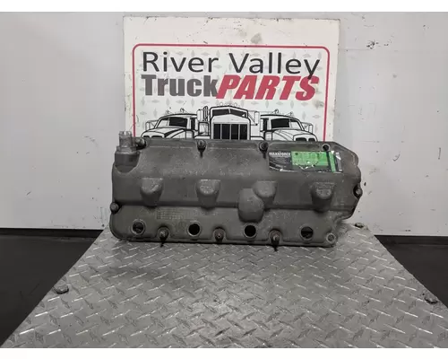 International MAXXFORCE 7 Valve Cover