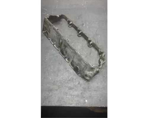 International MAXXFORCE 7 Valve Cover