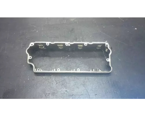 International MAXXFORCE 7 Valve Cover