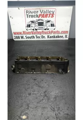 International MAXXFORCE 7 Valve Cover