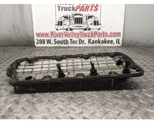 International MAXXFORCE 7 Valve Cover