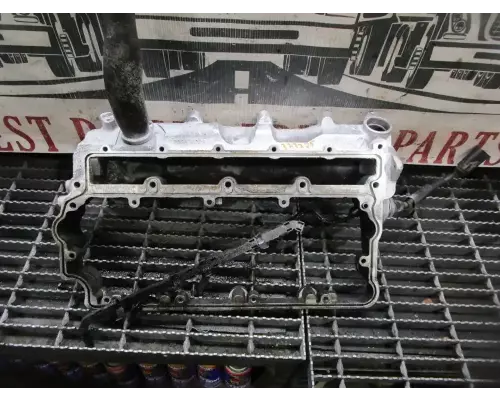 International MAXXFORCE 7 Valve Cover