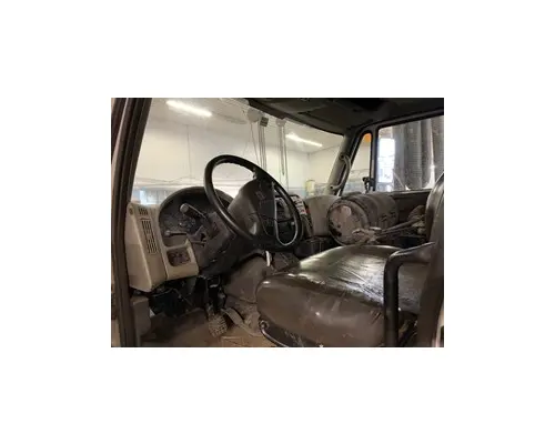 International MAXXFORCE DT466 Cab