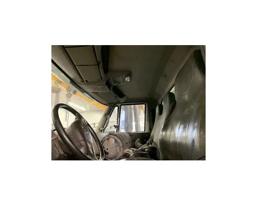International MAXXFORCE DT466 Cab