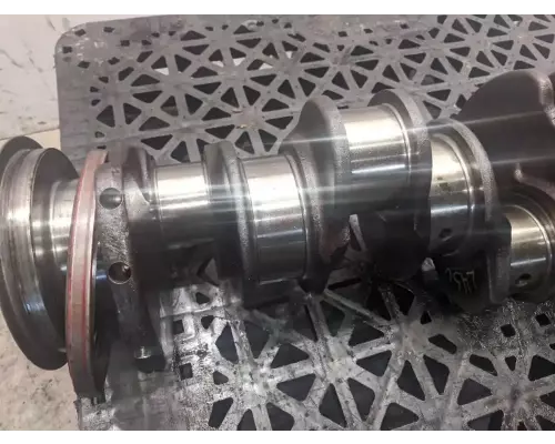 International MAXXFORCE DT466 Crankshaft