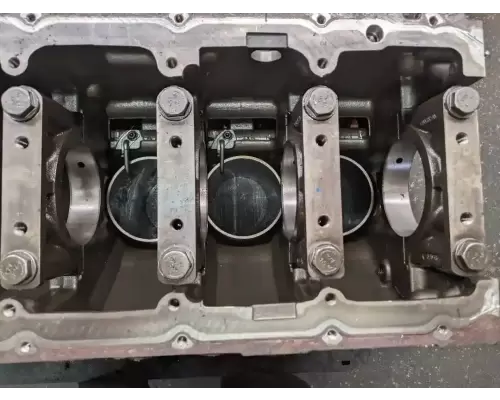 International MAXXFORCE DT466 Cylinder Block