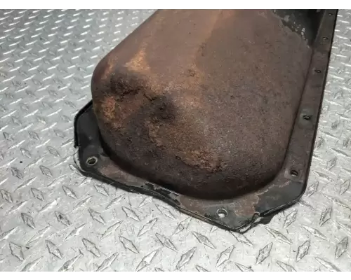 International MAXXFORCE DT466 Oil Pan