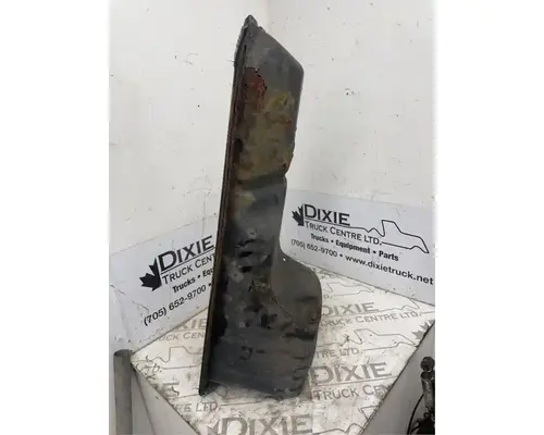 International MAXXFORCE DT466 Oil Pan