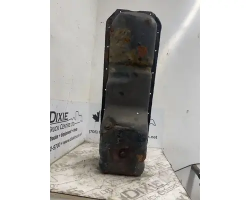 International MAXXFORCE DT466 Oil Pan