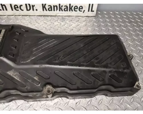 International MAXXFORCE DT466 Valve Cover