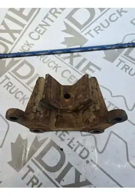 International MAXXFORCE DT Engine Mounts